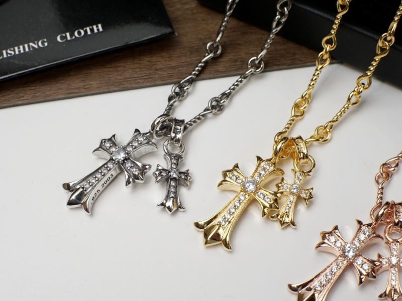 Ch*0me He**ts necklaces